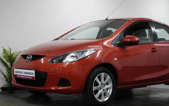 Mazda 2 cena 15900 przebieg: 137747, rok produkcji 2007 z Pułtusk małe 781